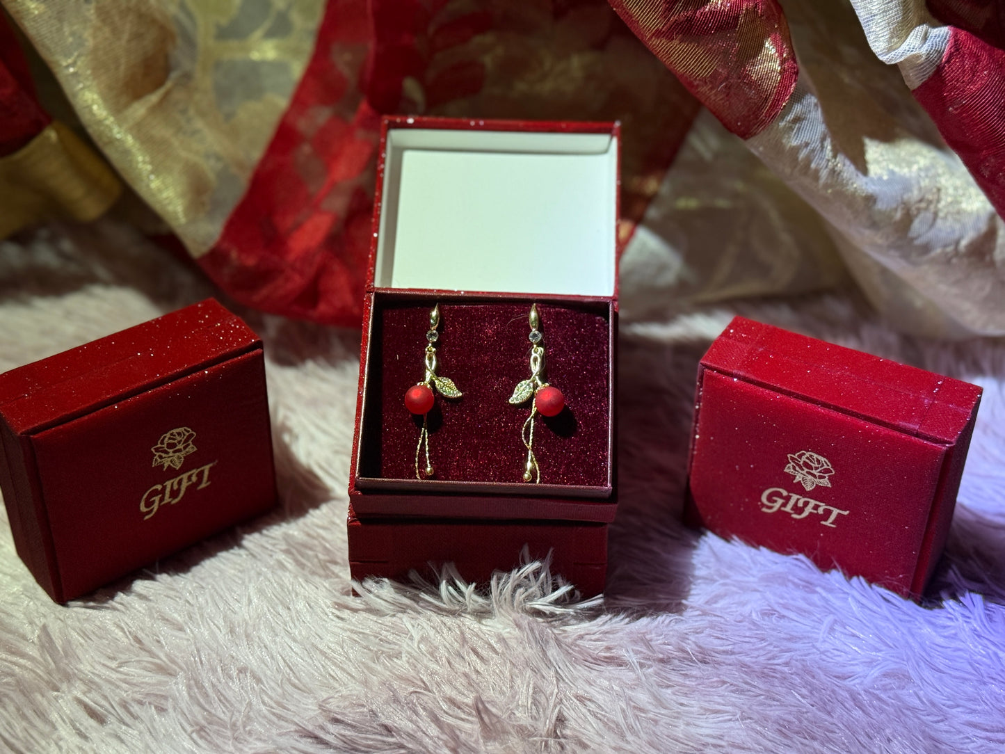 ✨Korean style Cherry & Leaf dangle earring ✨