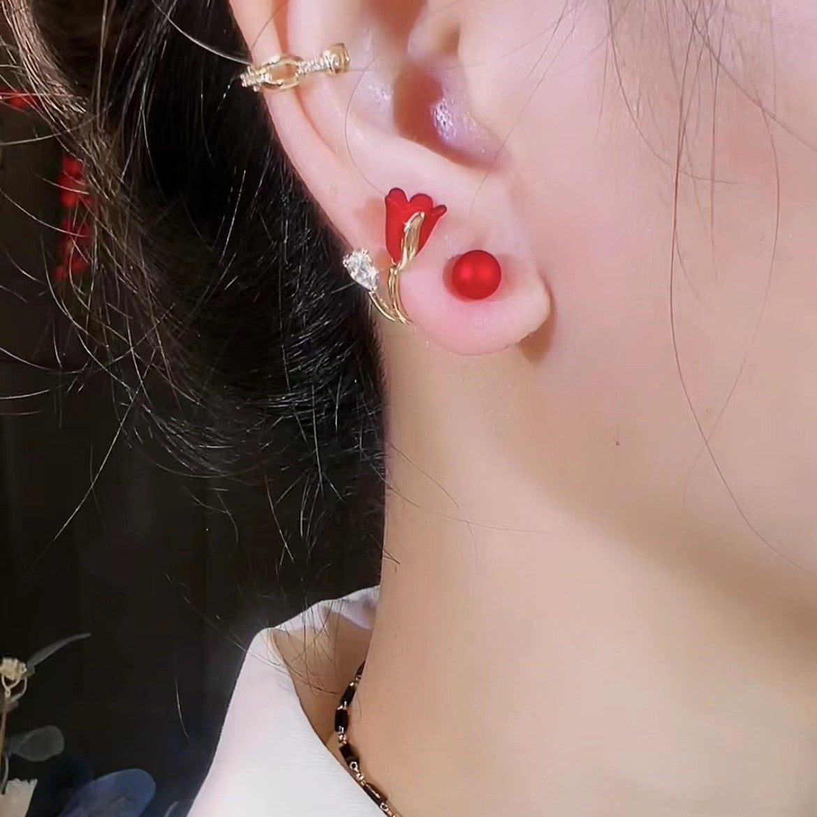 Red Tulip Flower Earring đš